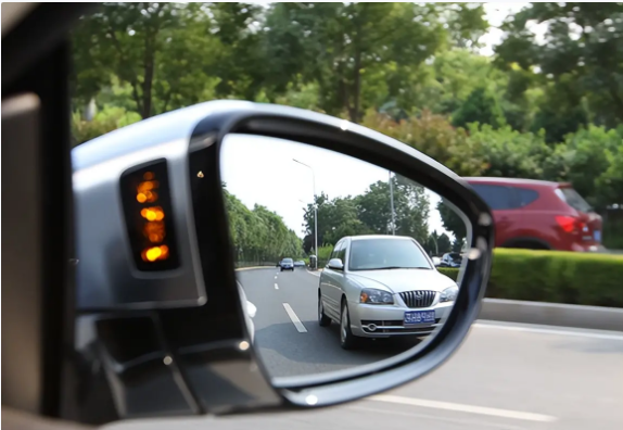 一文秒懂车辆变道预警系统(图2)